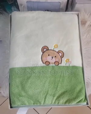 Kids Towels for All Ages. 100 Percent Cotton. Size 28"×56"