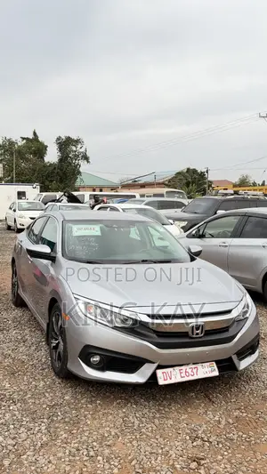 Honda Civic LX 4dr Sedan (2.0L 4cyl) 2017 Gray