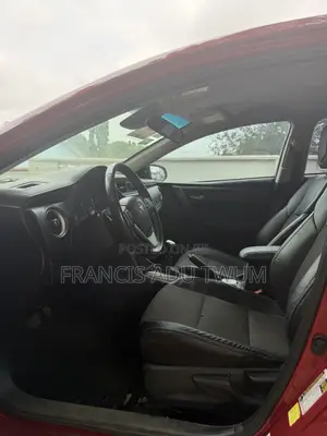 Toyota Corolla SE (1.8L 4cyl 2A) 2018 Red