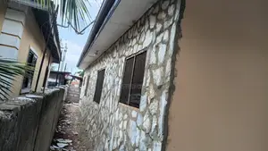 1bdrm Apartment in Danfa for rent