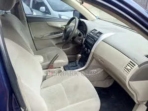 Toyota Corolla LE 4dr Sedan (1.8L 4cyl 4A) 2010 Blue