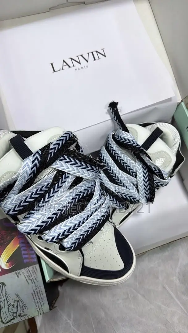 Lanvin Curb
