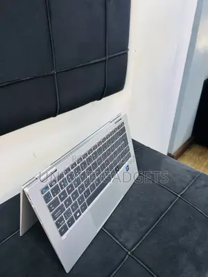 Laptop HP EliteBook x360 1030 G8 32GB Intel Core i7 SSD 512GB