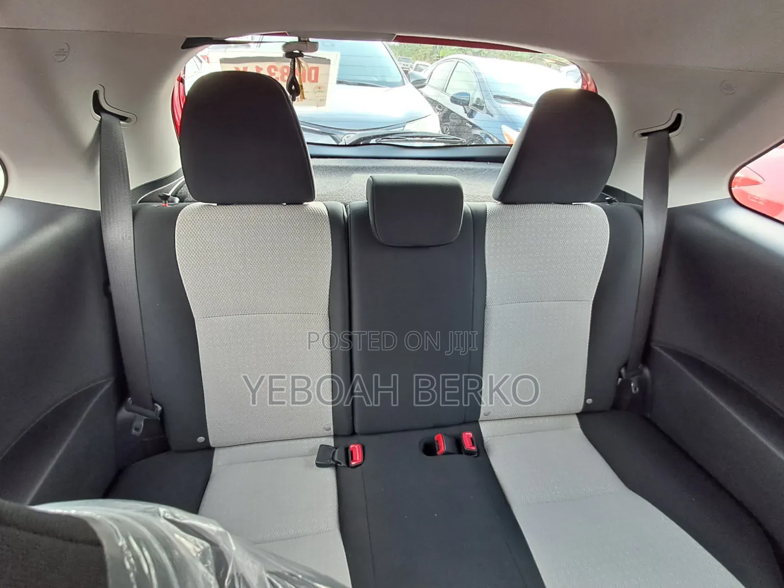 Toyota Yaris 2014 Red
