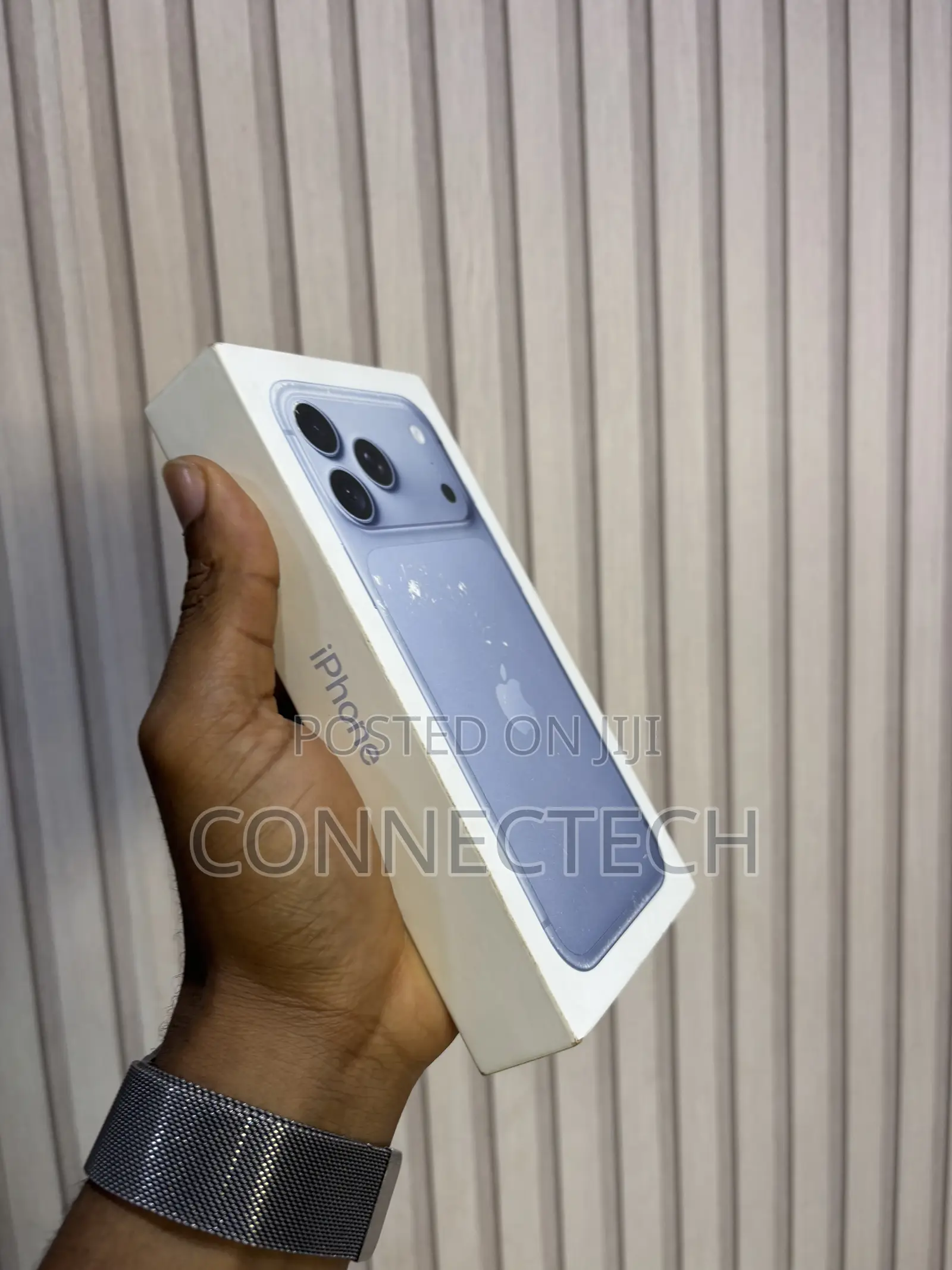 New Apple iPhone 18 Pro Max 256 GB Blue