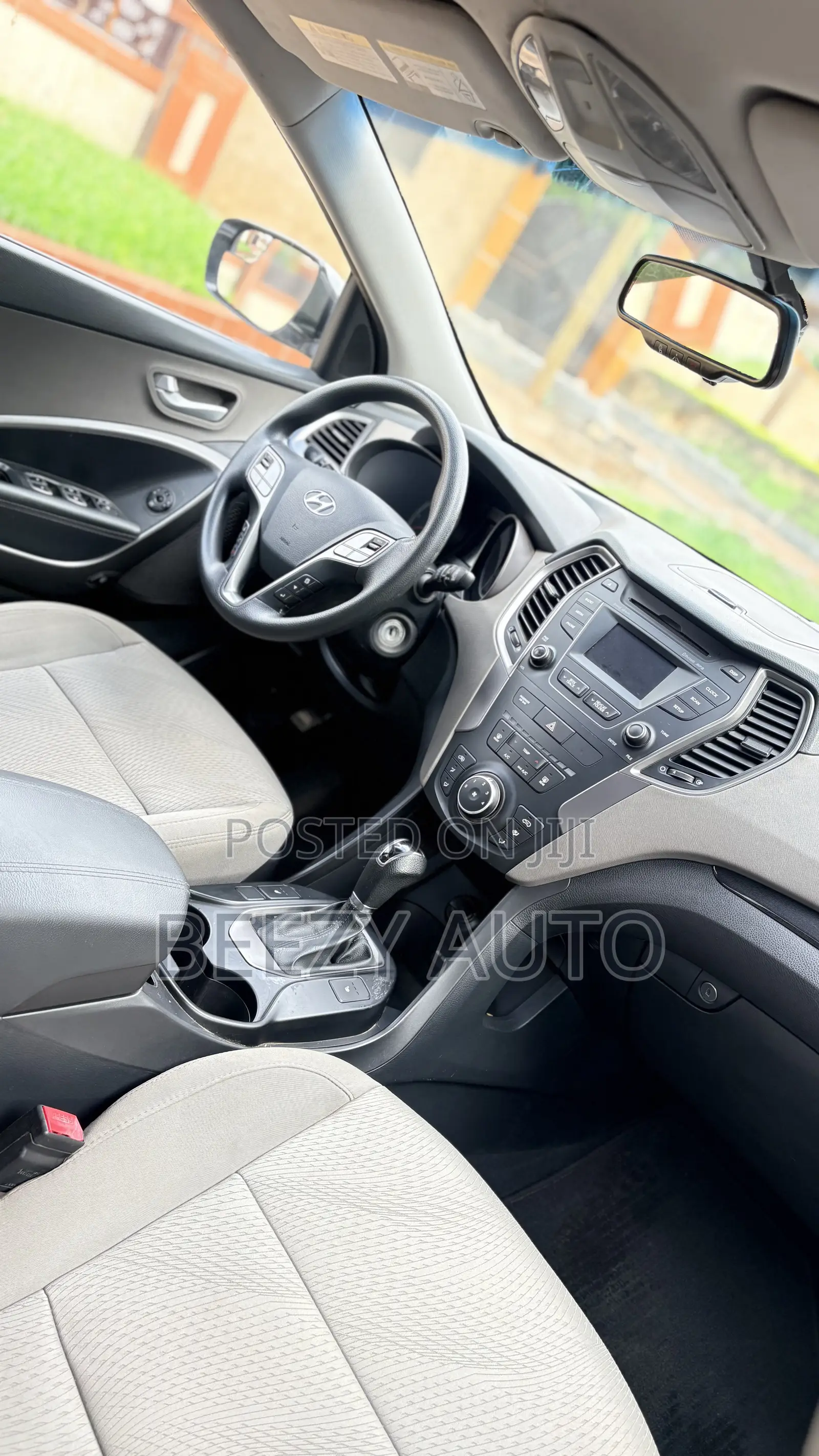 Hyundai Santa Fe 2016 Silver