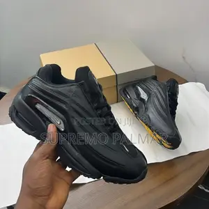 Nike NOCTA Hot Step 2 Sneakers – Drake Collaboration Casual Shoes