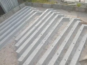 6 Feet Long Plot Pillars