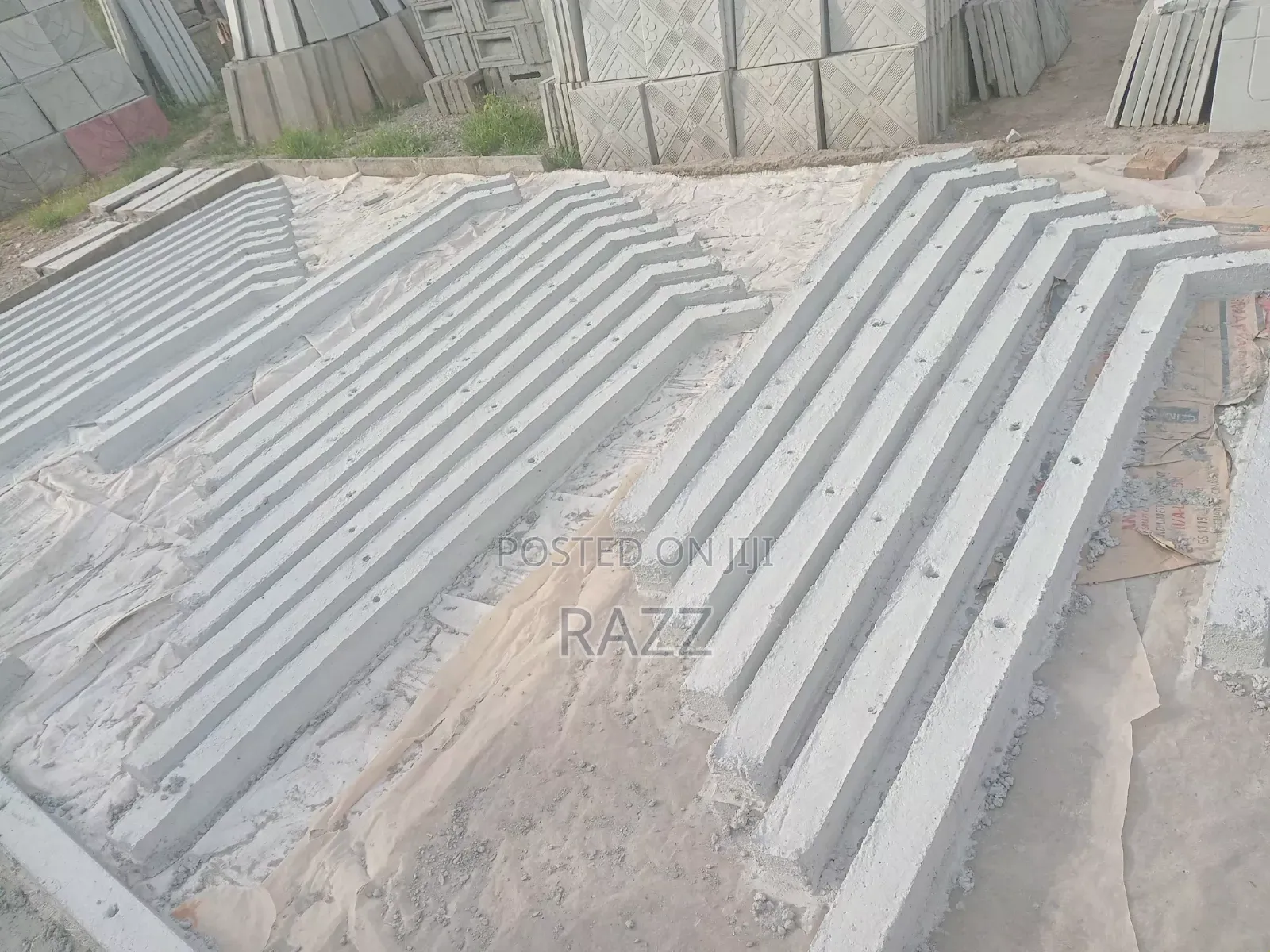 6 Feet Long Plot Pillars