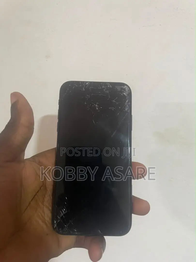 Apple iPhone XR 64 GB Black
