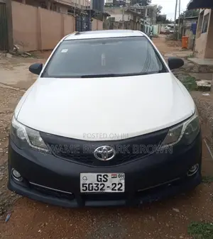 Toyota Camry 2014 White