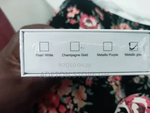 Wireless Earphones / Ear Pods/ Ear Buds for Sale