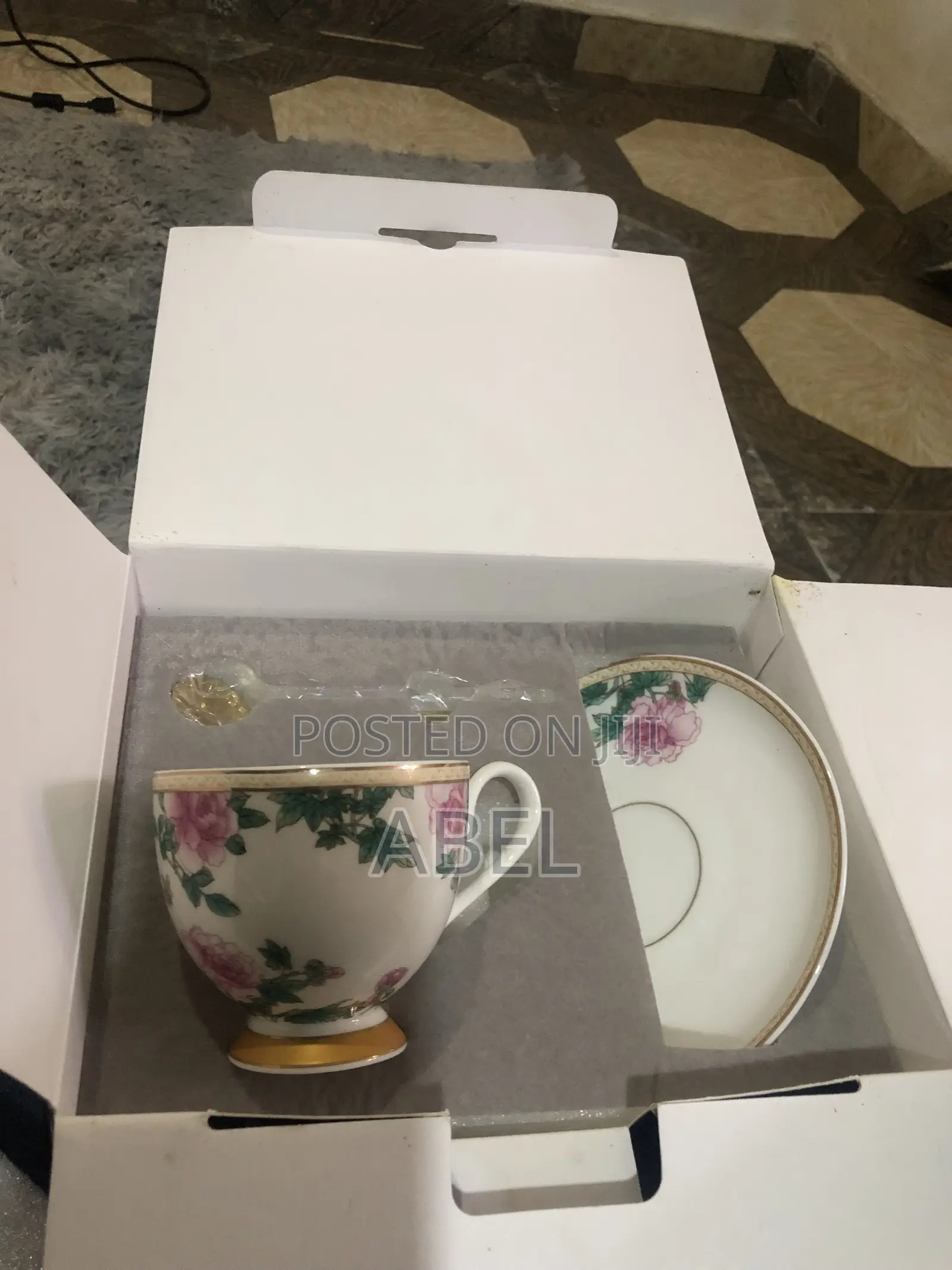 Ceramic Cup With Plate and Spoon in Box