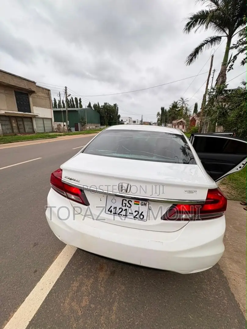Honda Civic 2014 White