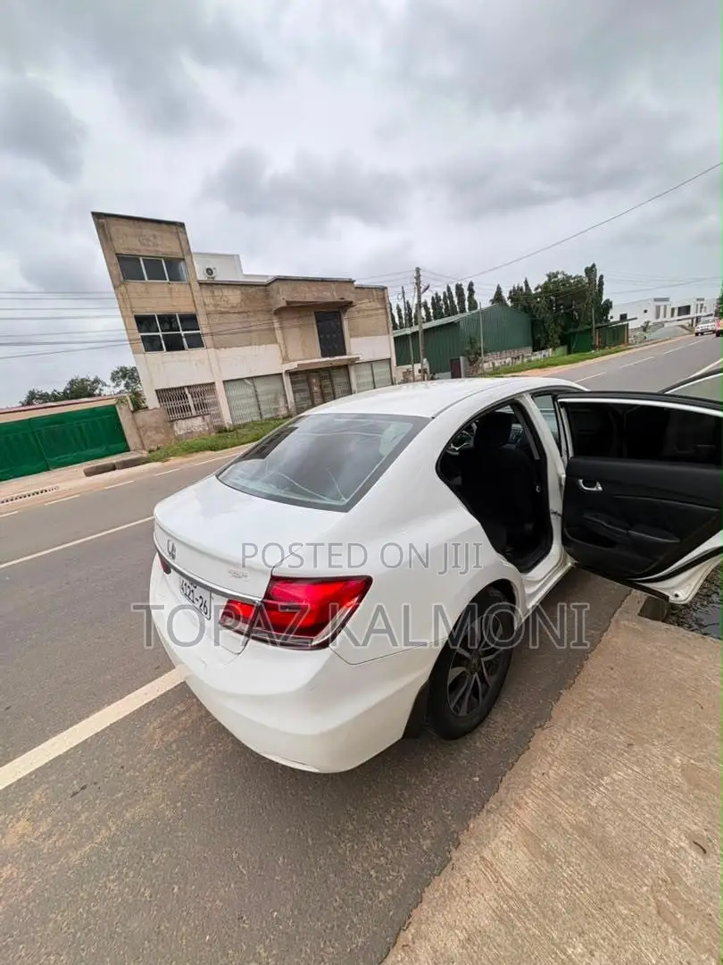 Honda Civic 2014 White