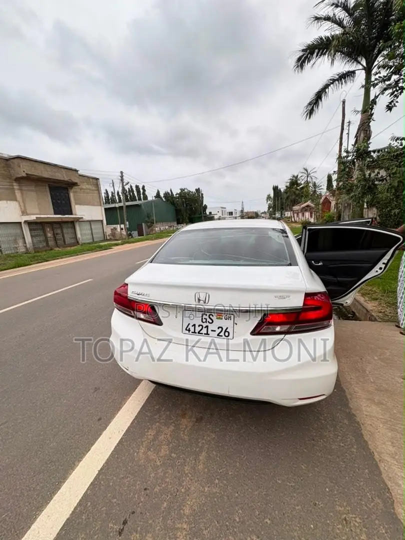 Honda Civic 2014 White