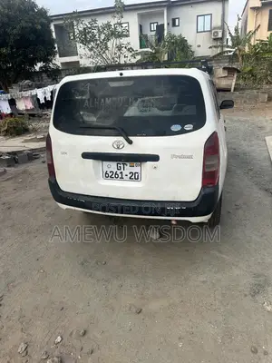 Toyota Probox 1.5 DX 4WD 2010 White