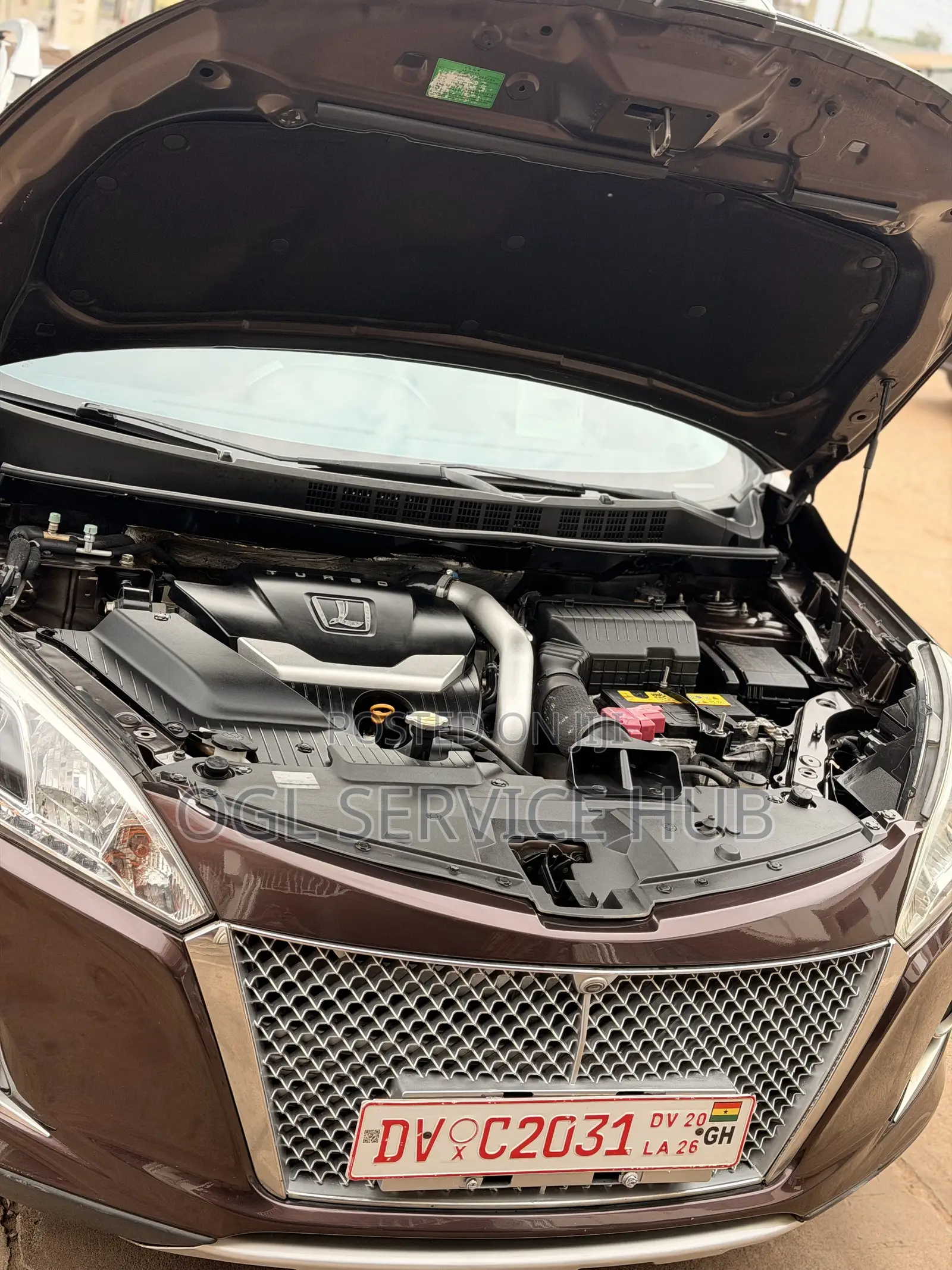 Luxgen U6 2.0 Petrol FWD 2017 Burgundy
