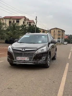 Luxgen U6 2.0 Petrol FWD 2017 Burgundy