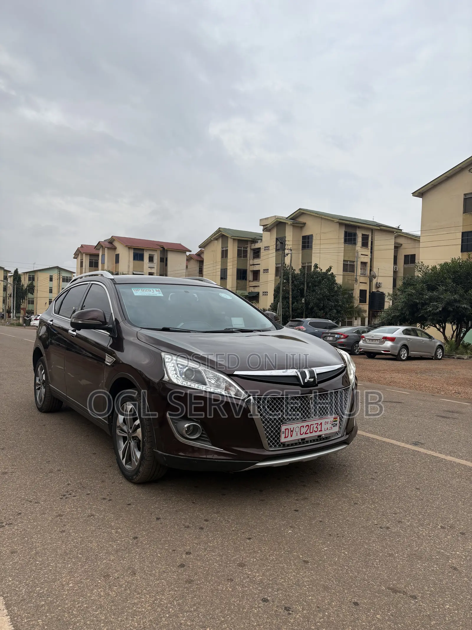 Luxgen U6 2.0 Petrol FWD 2017 Burgundy