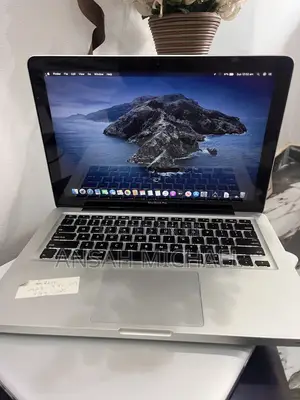 Laptop Apple MacBook 2012 6GB Intel Core i5 HDD 500GB