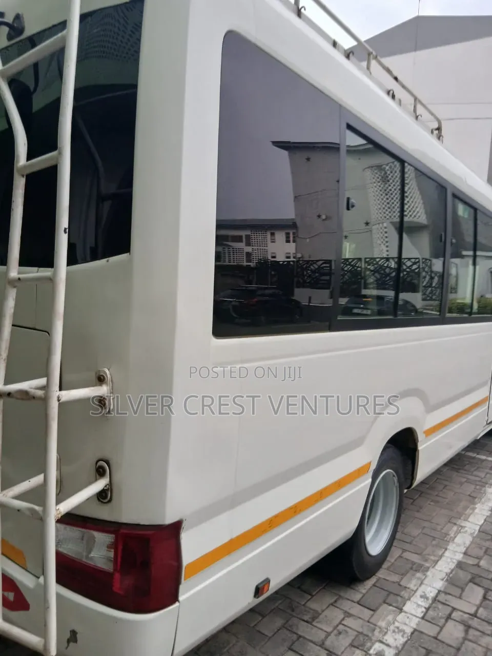 Toyota HiAce 2023 White