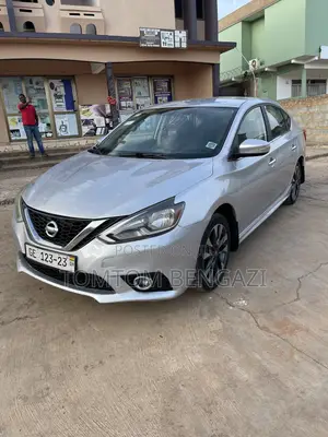 Nissan Sentra S 2016 Silver