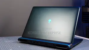 New Laptop Alienware 18 Area-51 64GB Intel Core Ultra 9 SSD 2T