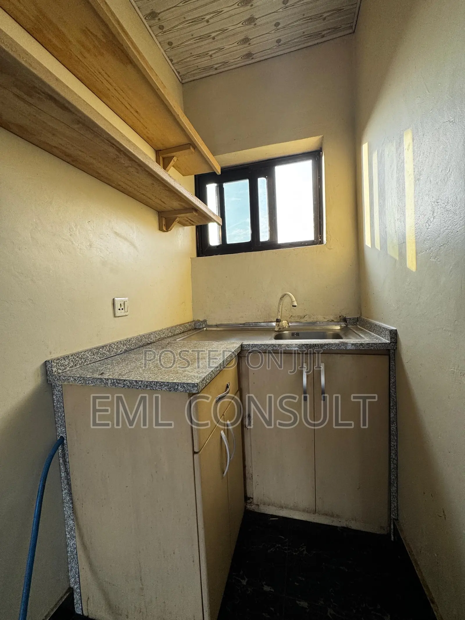 1bdrm Apartment in Teshie for rent