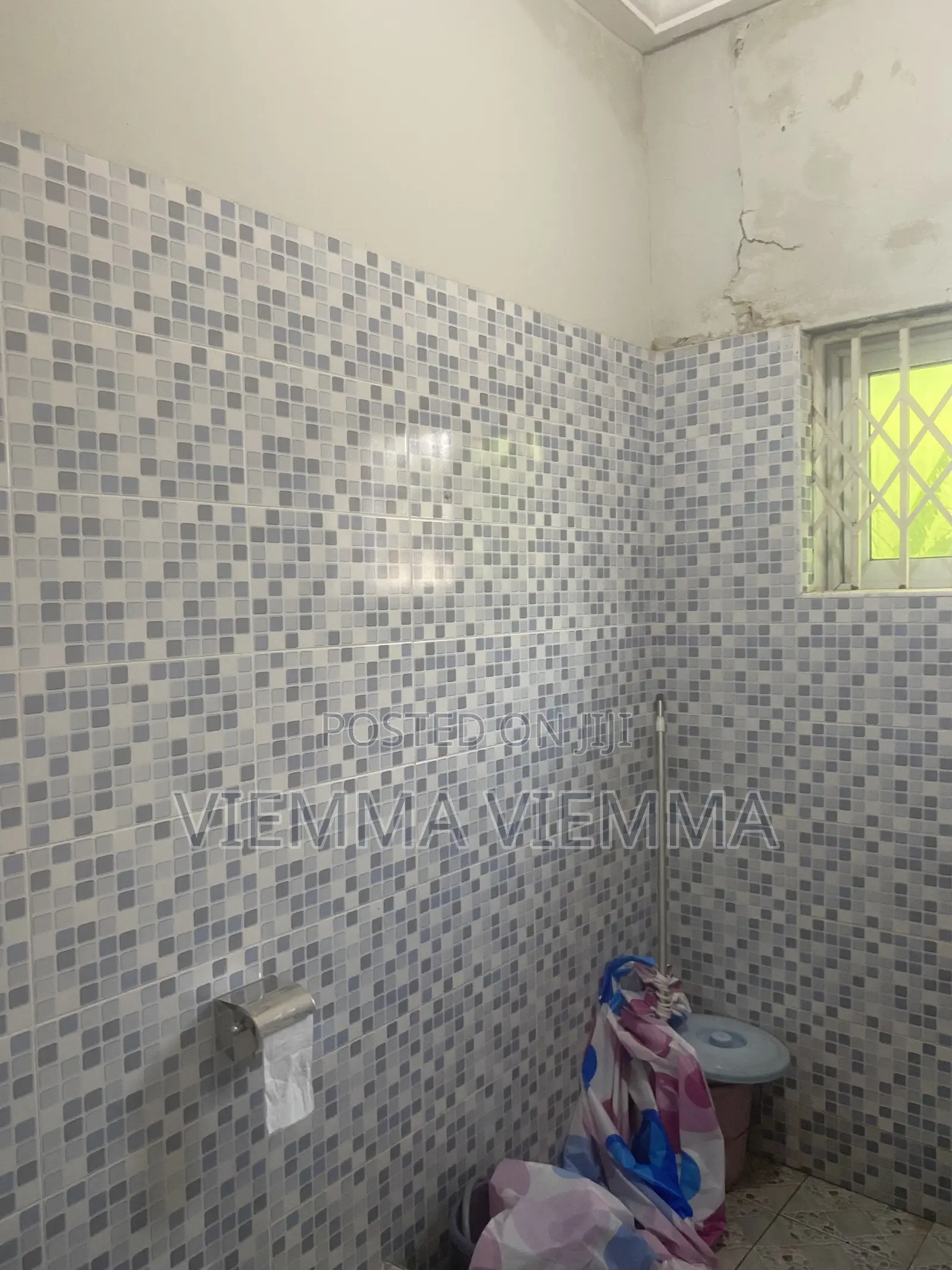 1bdrm Room & Parlour in Oyibi for rent