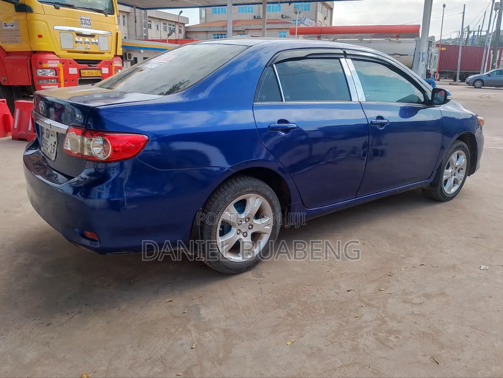 Toyota Corolla LE 4dr Sedan (1.8L 4cyl 4A) 2013 Blue