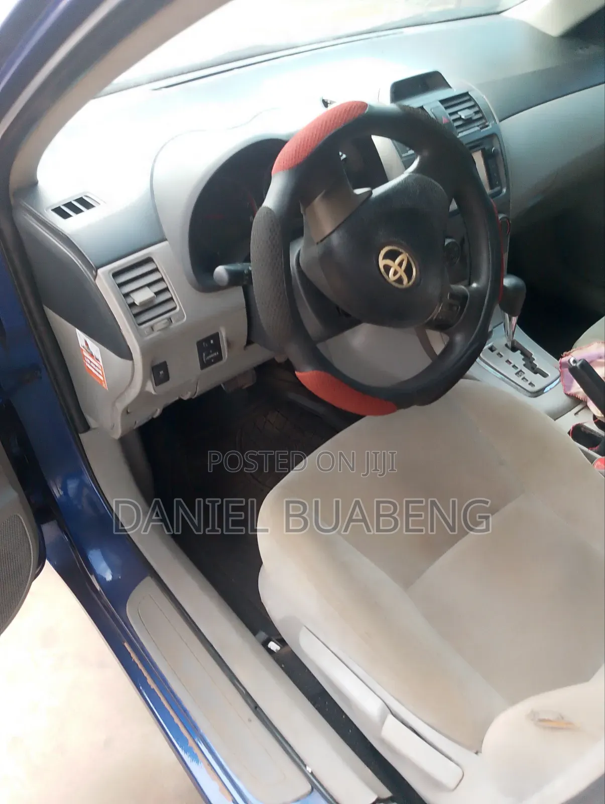 Toyota Corolla LE 4dr Sedan (1.8L 4cyl 4A) 2013 Blue