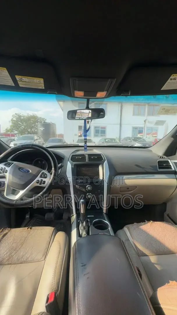 Ford Explorer 2014 White
