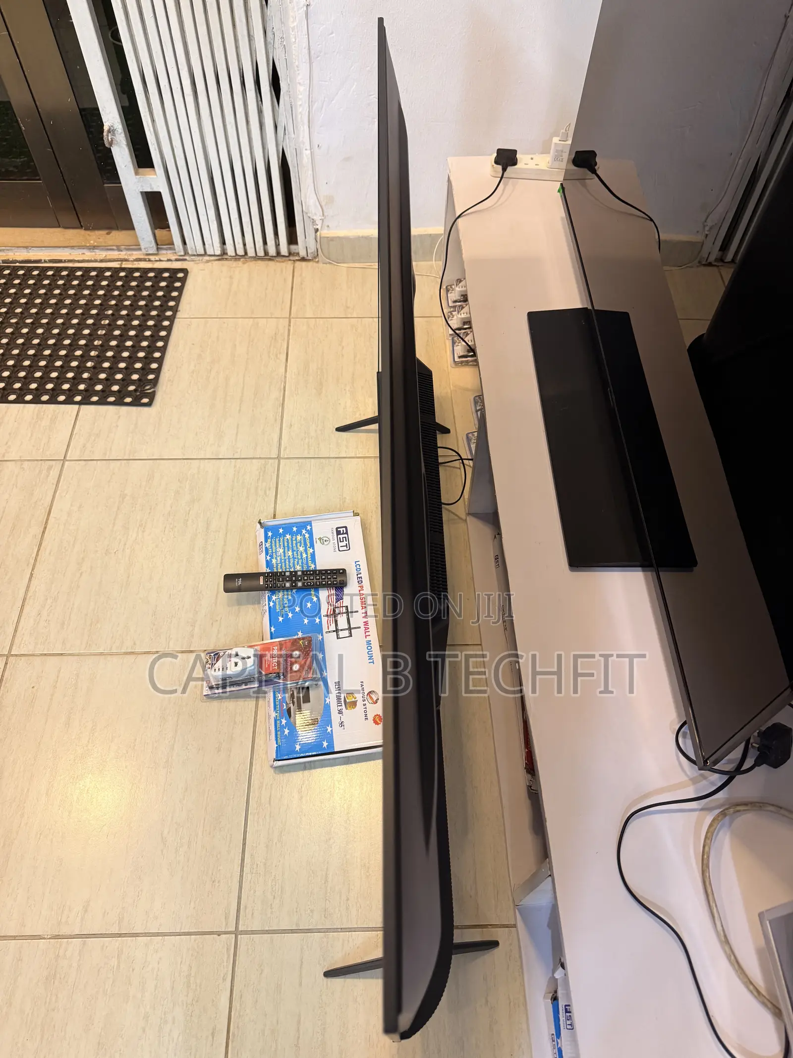European Standard 55inches Full Digital Qled TCL Google TV