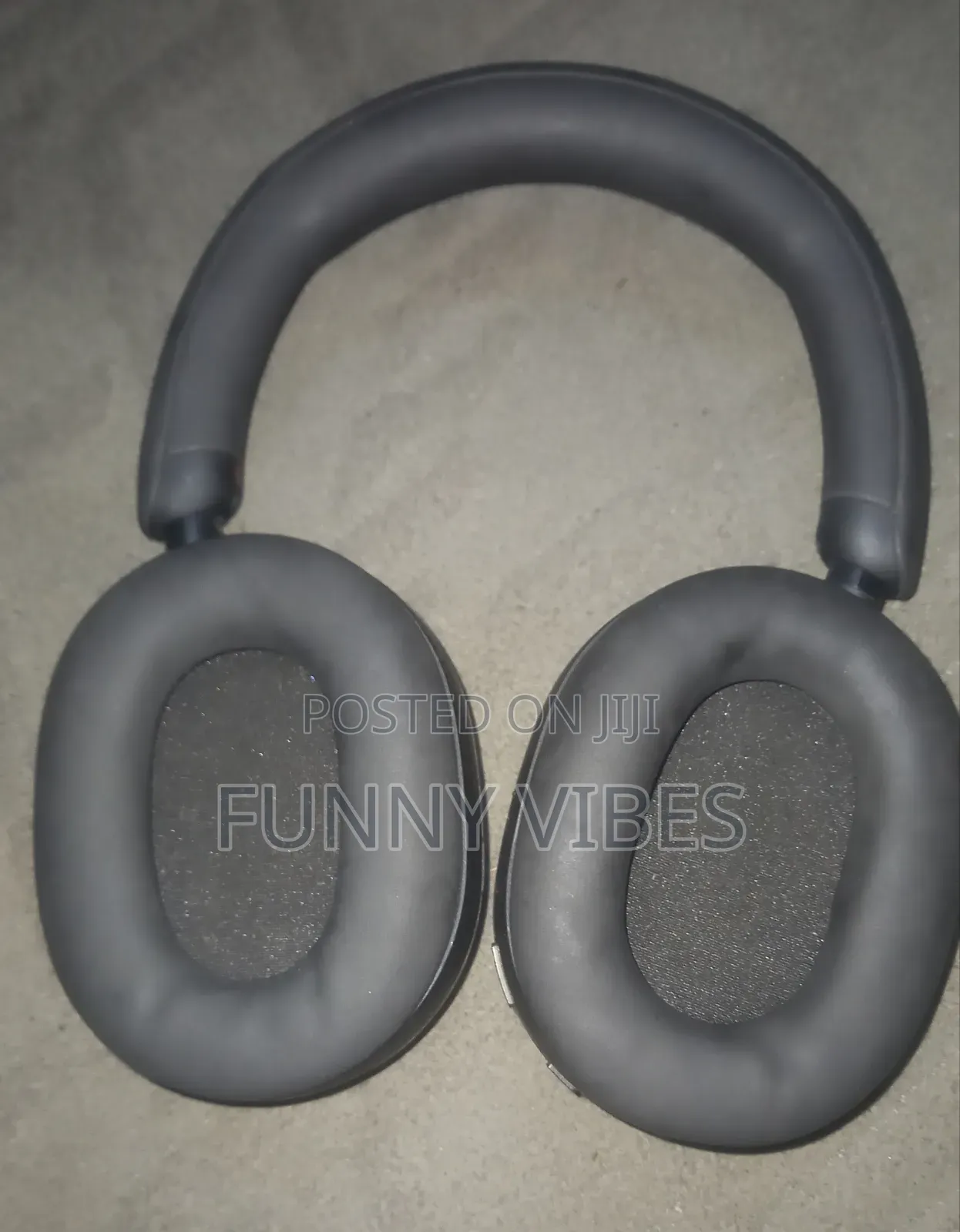 Sony WH-1000XM5