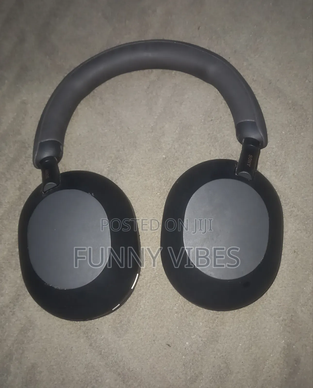 Sony WH-1000XM5