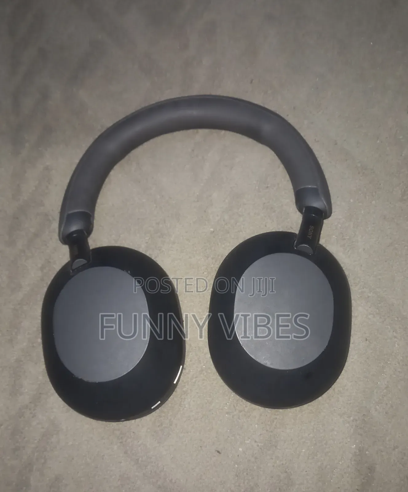 Sony WH-1000XM5