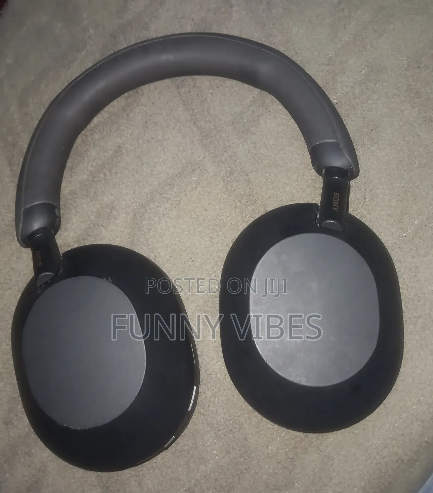 Sony WH-1000XM5