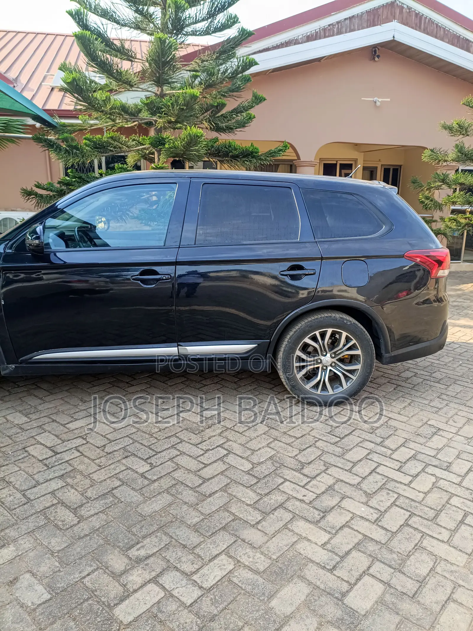 Mitsubishi Outlander SE FWD 2016 Black