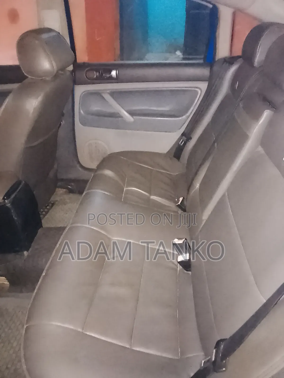 Volkswagen Passat 2004 Blue