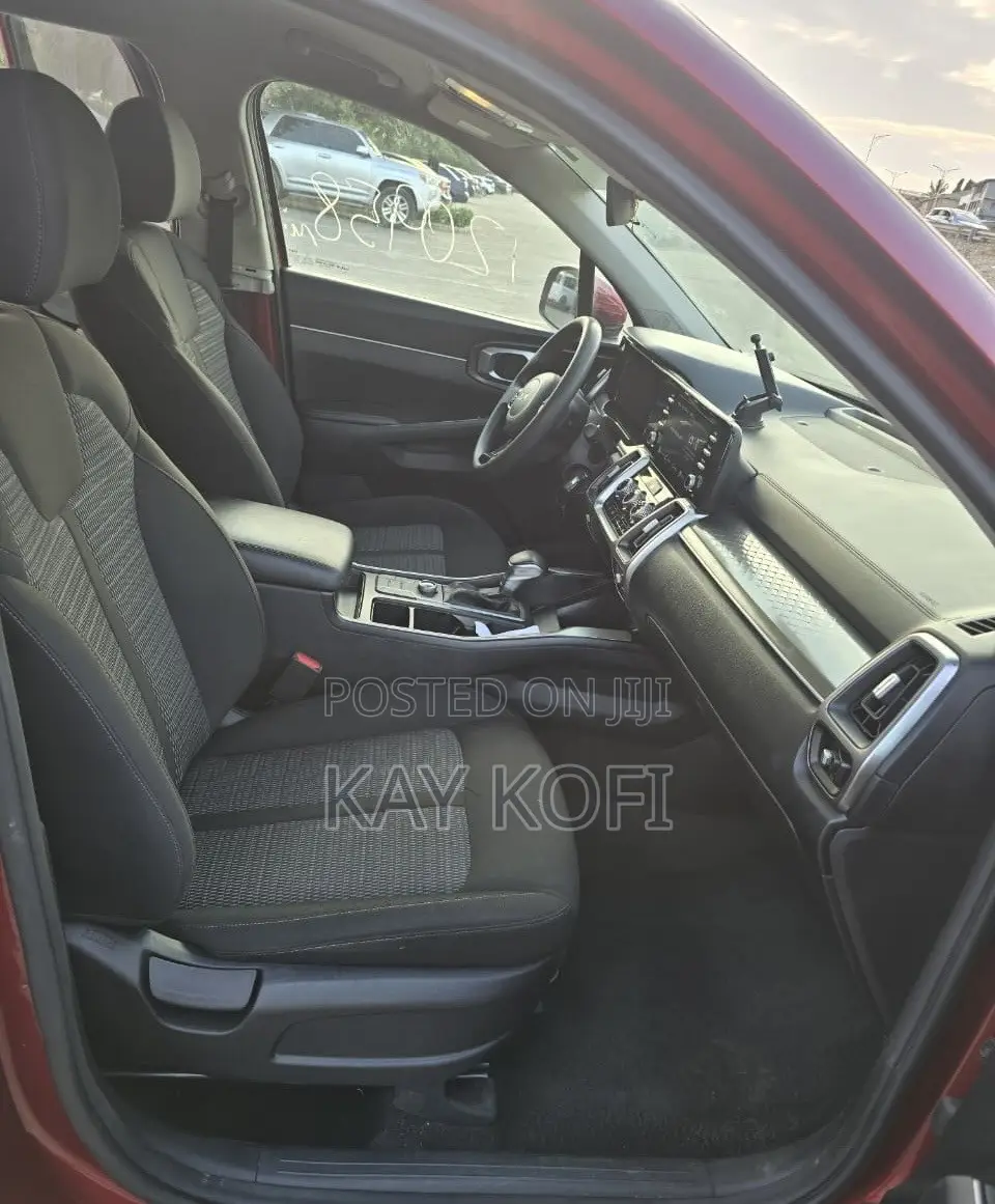 Kia Sorento LX 2023 Brown