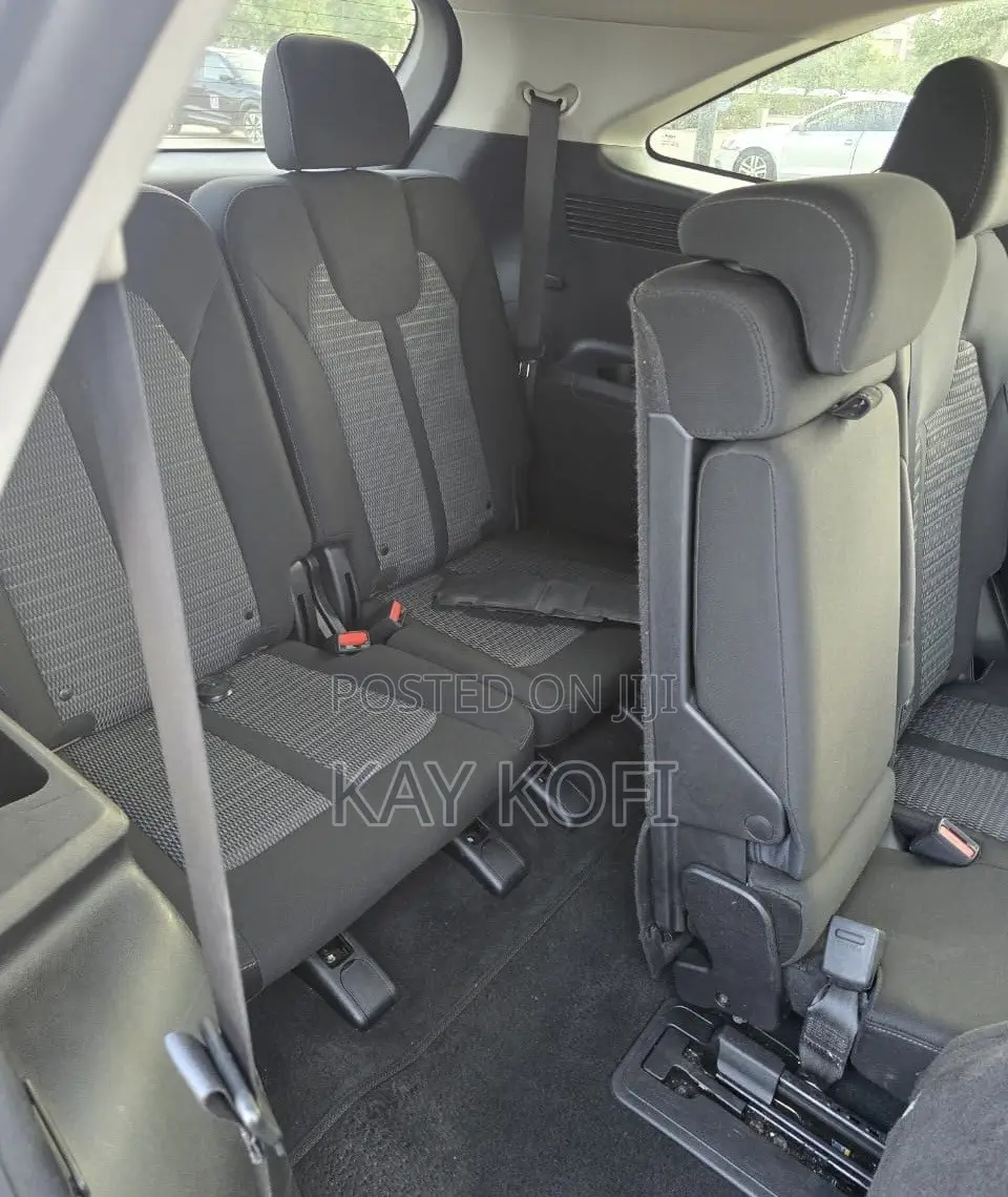 Kia Sorento LX 2023 Brown