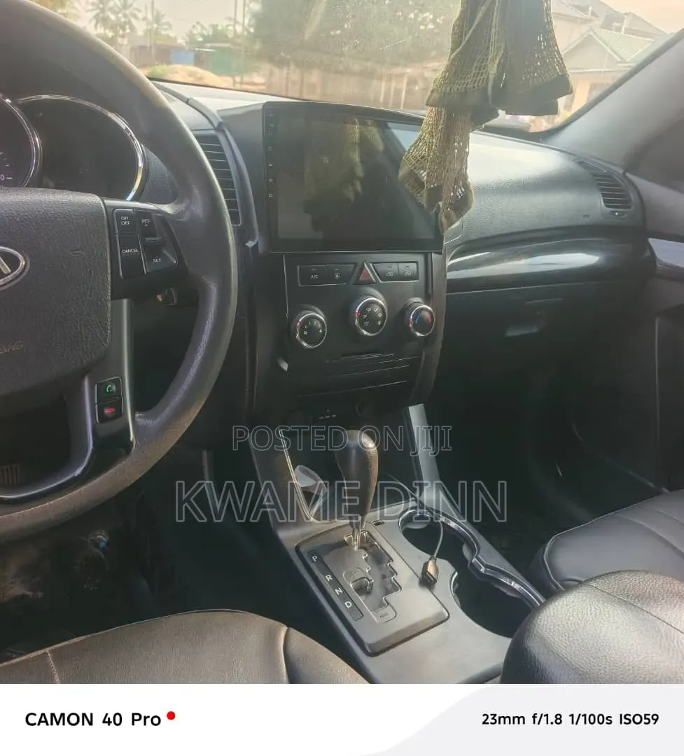 Kia Sorento LX 4dr SUV AWD (2.4L 4cyl 6A) 2014 Silver