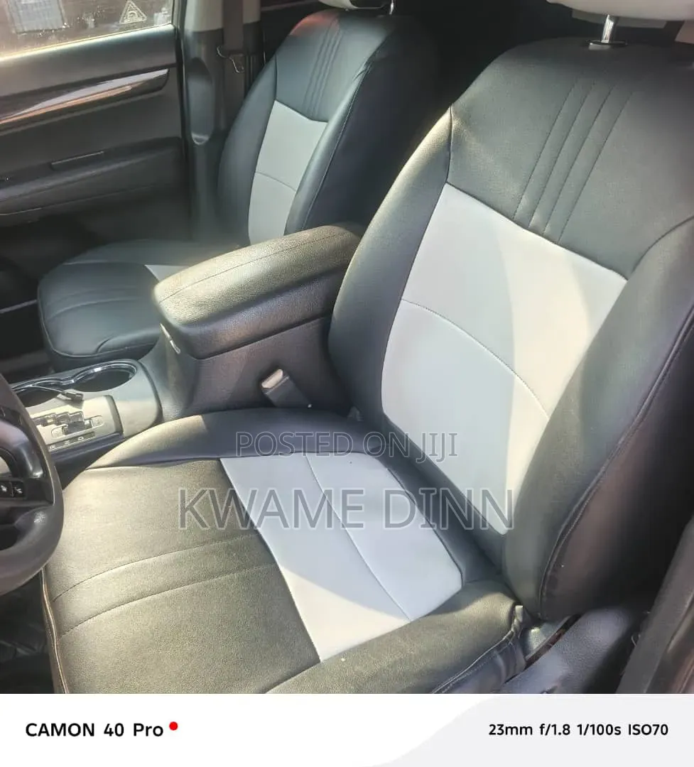 Kia Sorento LX 4dr SUV AWD (2.4L 4cyl 6A) 2014 Silver
