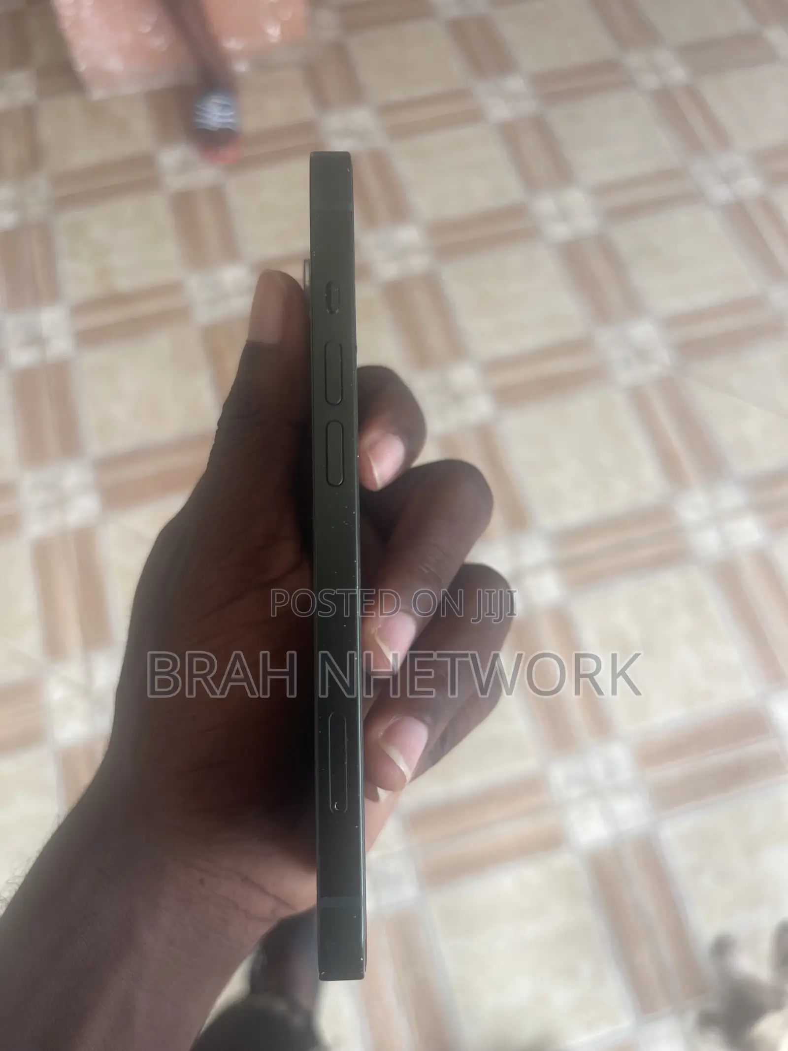 Apple iPhone 13 128 GB Green