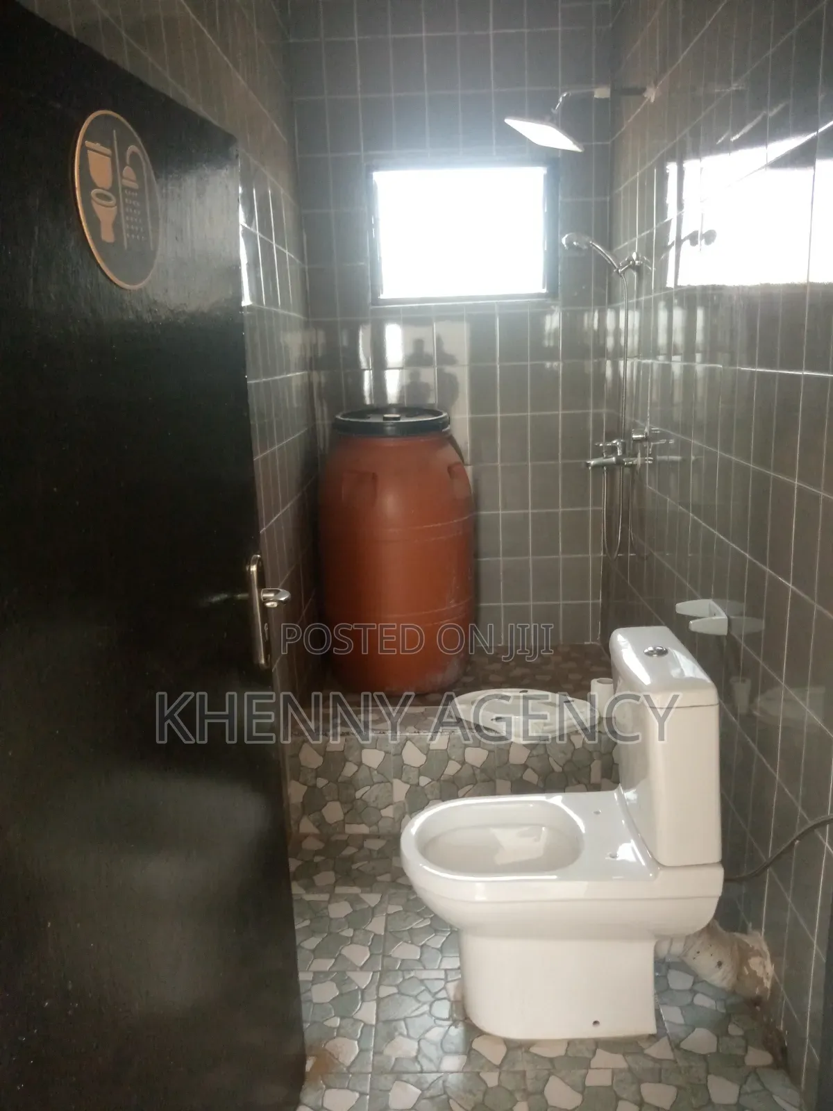 2bdrm Apartment in Official Town for rent