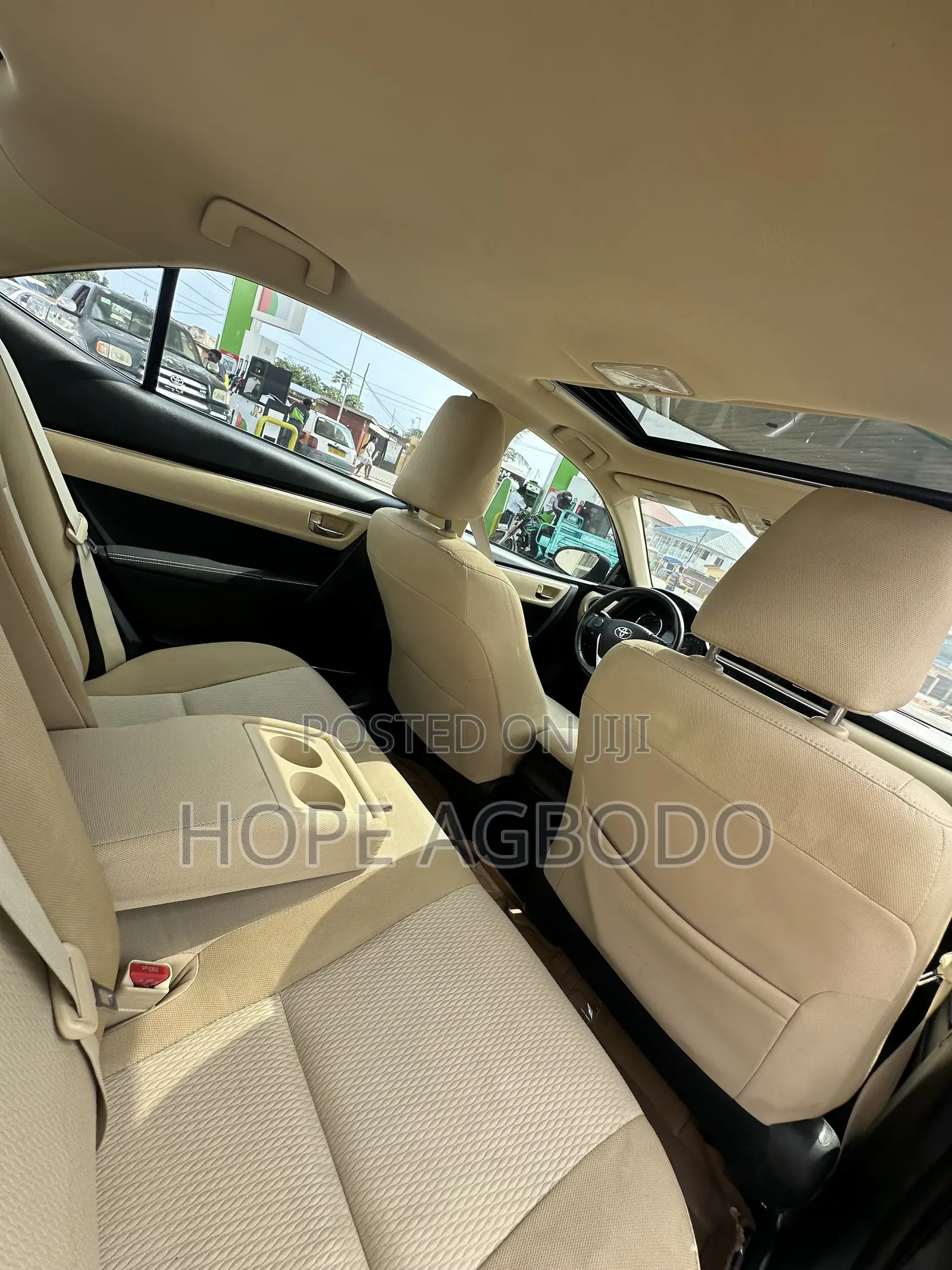 Toyota Corolla LE ECO 4dr Sedan (1.8L 4cyl CVT) 2017 Gray