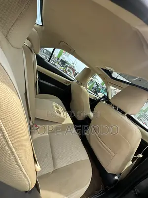 Toyota Corolla LE ECO 4dr Sedan (1.8L 4cyl CVT) 2017 Gray