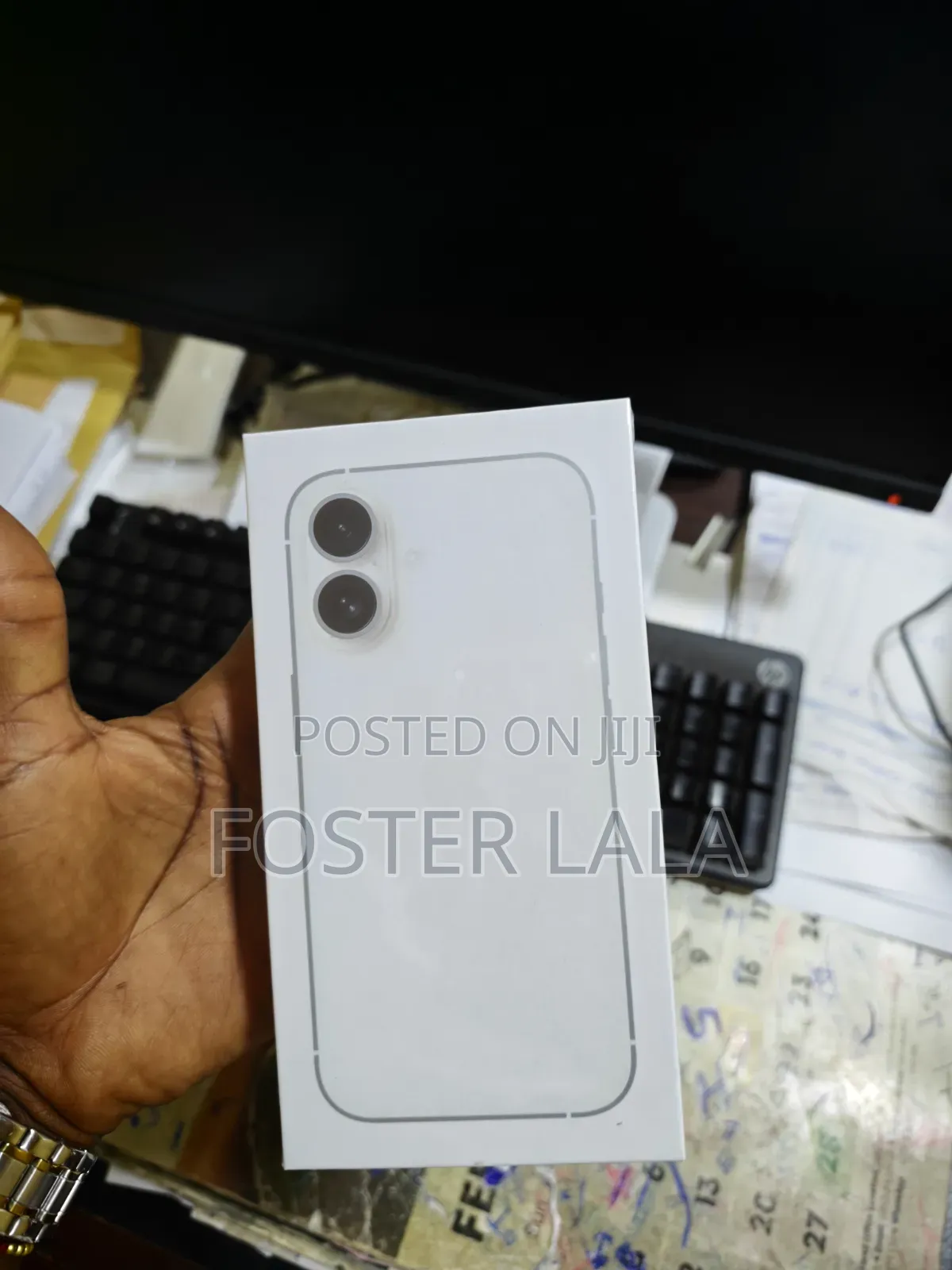 New Apple iPhone 16 256 GB White