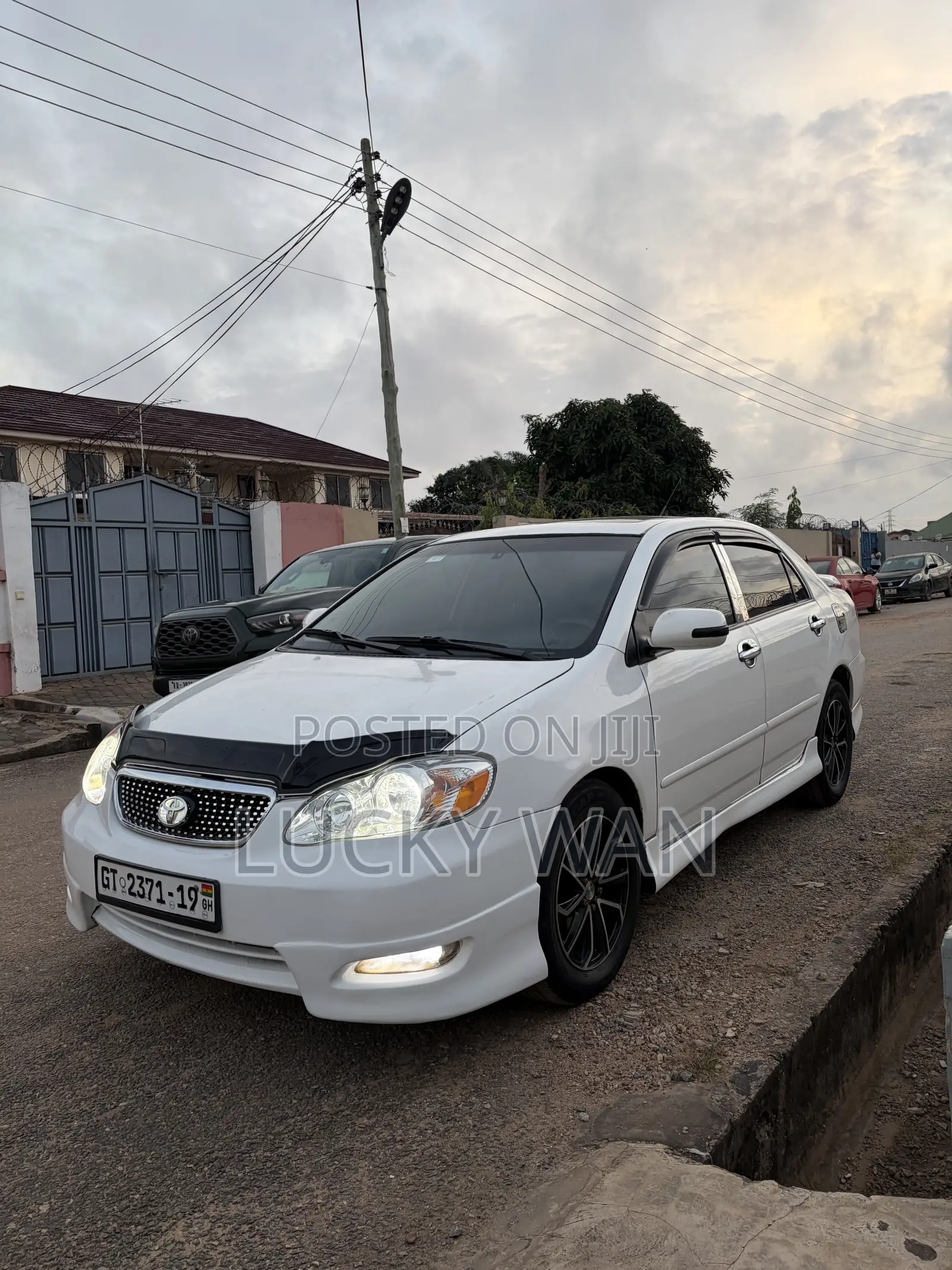 Toyota Corolla 2009 White